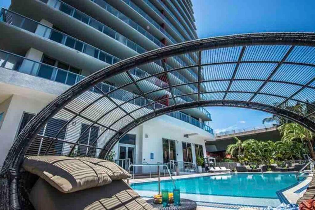 Luxury Condo Steps From Beach Hallandale Beach Eksteriør bilde